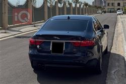 جاگوار XF